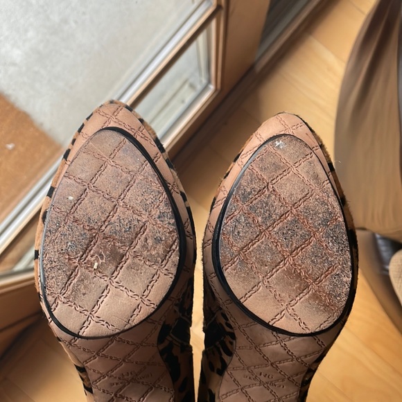 High Heel Cheetah Booties - Picture 3 of 6